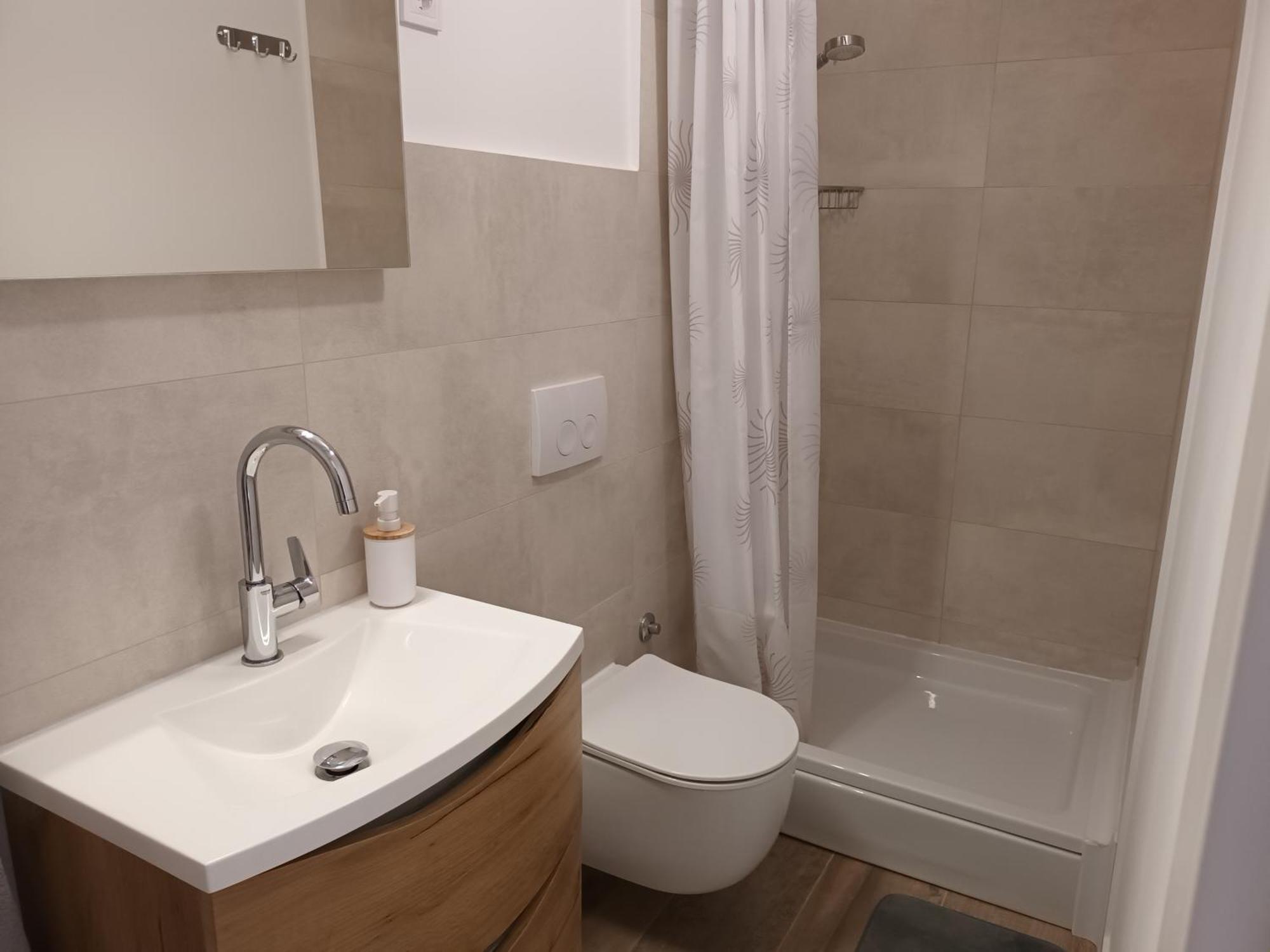 Studio Apartman Dori พูลา ภายนอก รูปภาพ