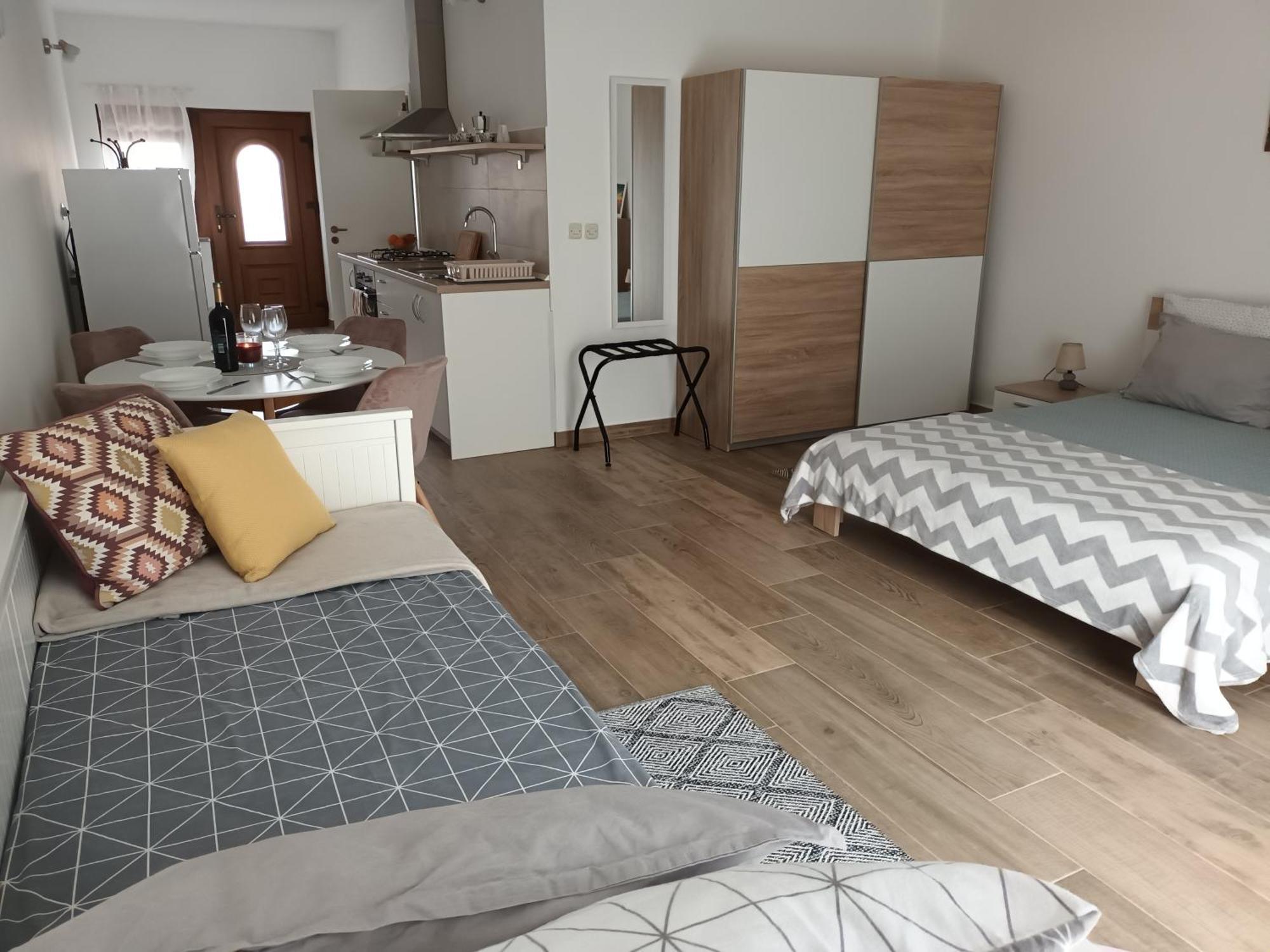Studio Apartman Dori พูลา ภายนอก รูปภาพ